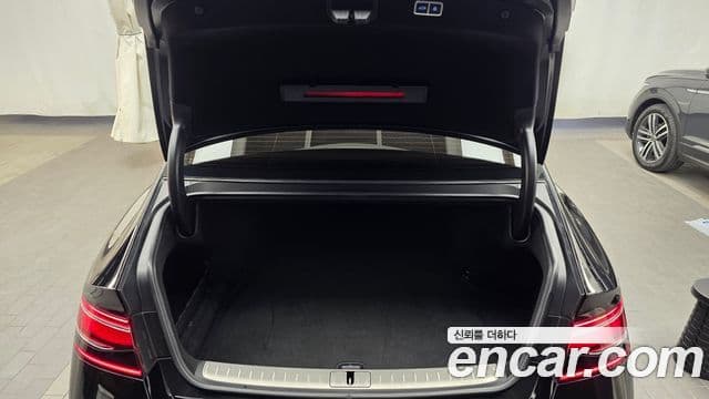 Genesis G90 (RS4) бензин 3.5 турбо AWD, 2023 20