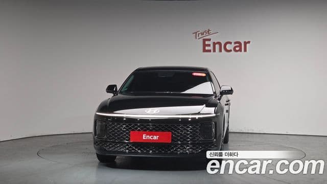 Hyundai Grandeur гибрид (GN7) Calligraphy, 2023 3