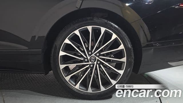 Hyundai Grandeur гибрид (GN7) Calligraphy, 2023 все фото