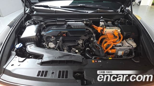 Hyundai Grandeur гибрид (GN7) Calligraphy, 2023 6