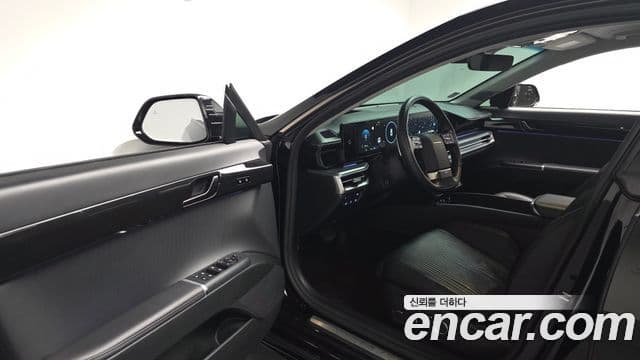 Hyundai Grandeur гибрид (GN7) Calligraphy, 2023 12