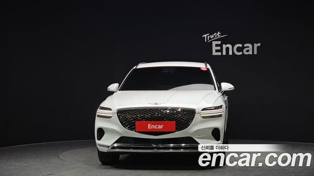 Genesis GV70, 2024 3