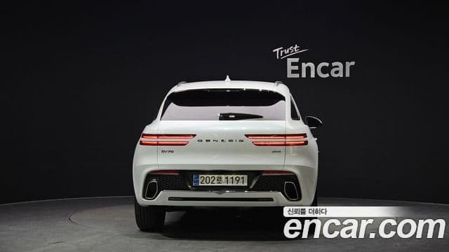 Genesis GV70, 2024 4