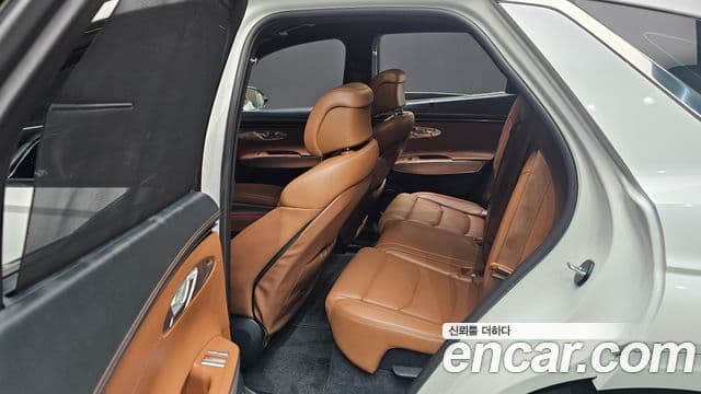 Genesis GV70, 2024 13