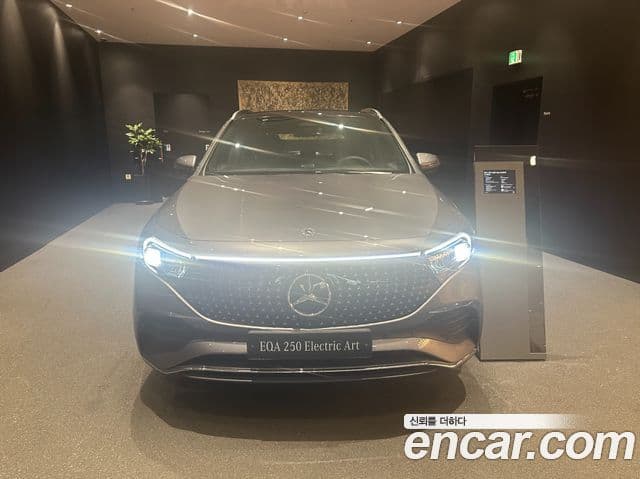 Mercedes-Benz EQA H243 AMG Line, 2026 3