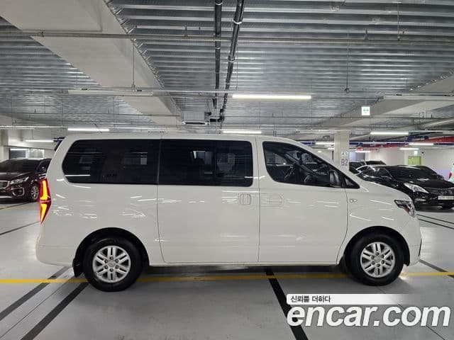 Hyundai The / новый New Grand Starex Modern, 2019 4