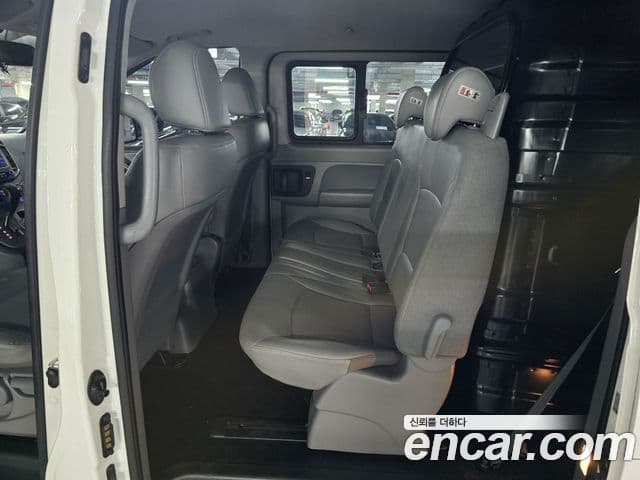 Hyundai The / новый New Grand Starex Modern, 2019 10