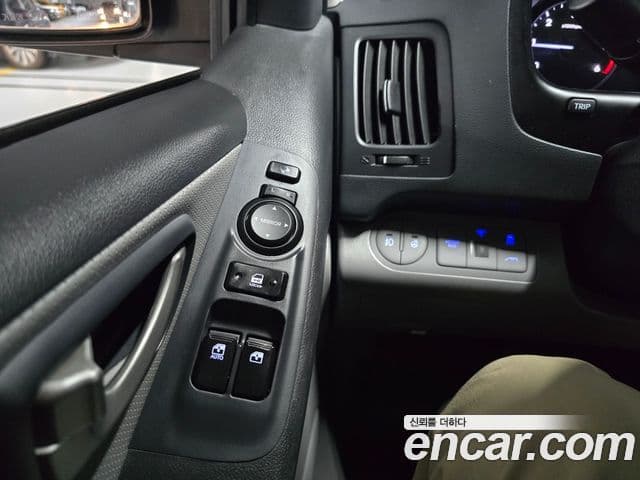 Hyundai The / новый New Grand Starex Modern, 2019 14