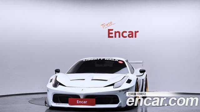 Ferrari 458 Spyder, 2013 3