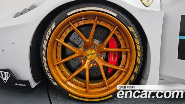 Ferrari 458 Spyder, 2013 все фото