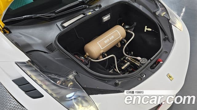 Ferrari 458 Spyder, 2013 6