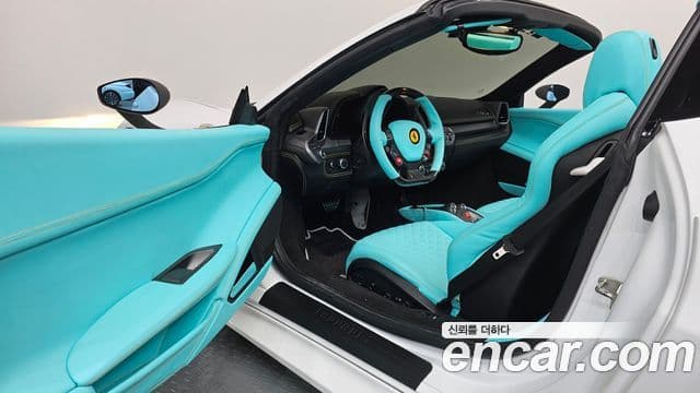 Ferrari 458 Spyder, 2013 10