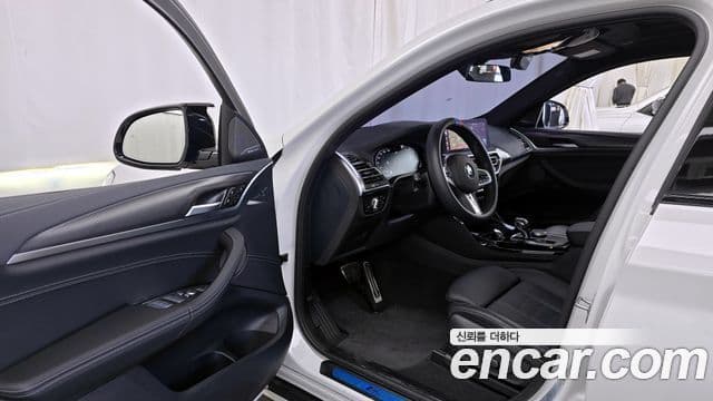 BMW X4 (G02) xDrive20i M Sport, 2025 10