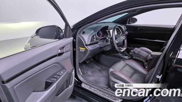 Hyundai The / новый New Avante AD Modern, 2019 11