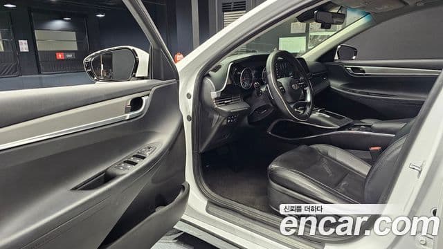 Hyundai The / новый New Grandeur IG Modern, 2022 11