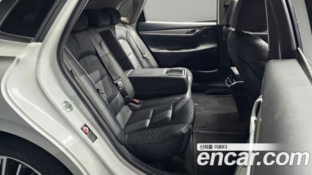 Hyundai The / новый New Grandeur IG Modern, 2022 12