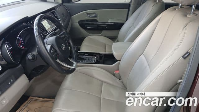 Kia All New Carnival Noblesse, 2016 11