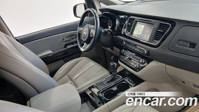 Kia All New Carnival Noblesse, 2016 14