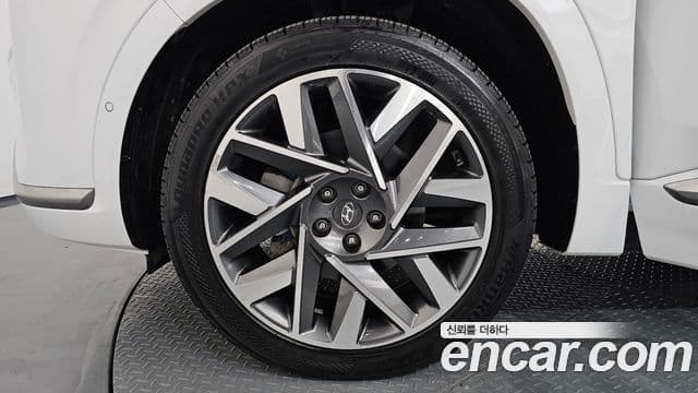 Hyundai The / новый New Santa Fe Calligraphy, 2023 все фото