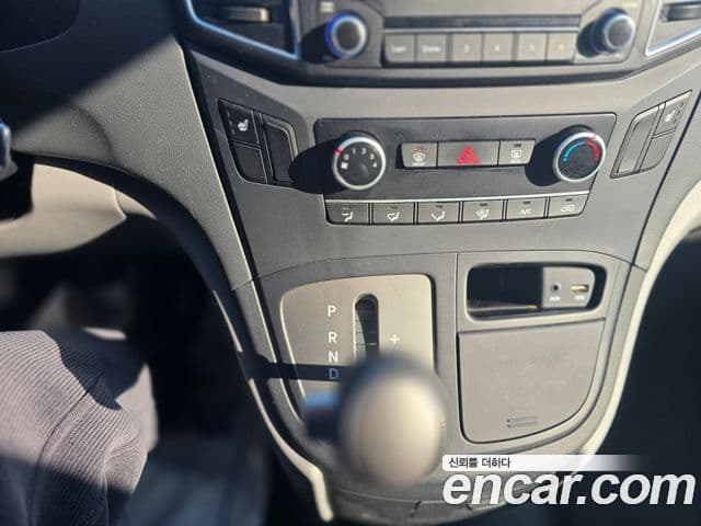 Hyundai Grand Starex Smart, 2018 14