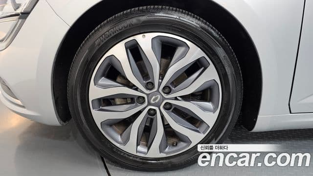 Renault Korea(Samsung) SM6 2.0 LPe LE (для людей с инвалидностью), 2017 все фото