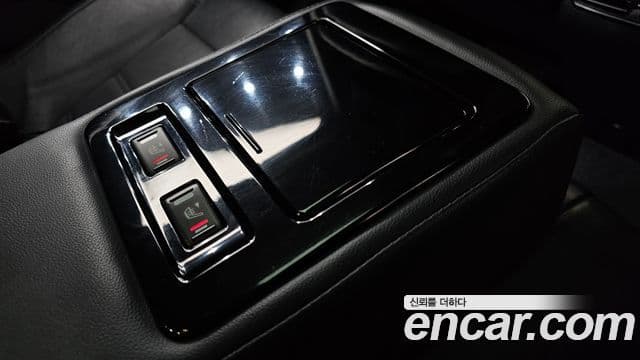 Renault Korea(Samsung) SM6 2.0 LPe LE (для людей с инвалидностью), 2017 18