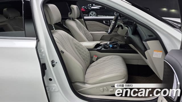 Kia K8 гибрид Signature, 2023 10