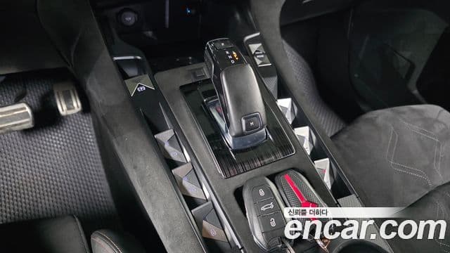 Ситроен / DS DS7 크로스백 2.0 BlueHDi So Chic, 2019 9