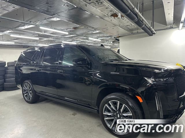 Cadillac Escalade 5세대 ESV Sport Platinum, 2023 2