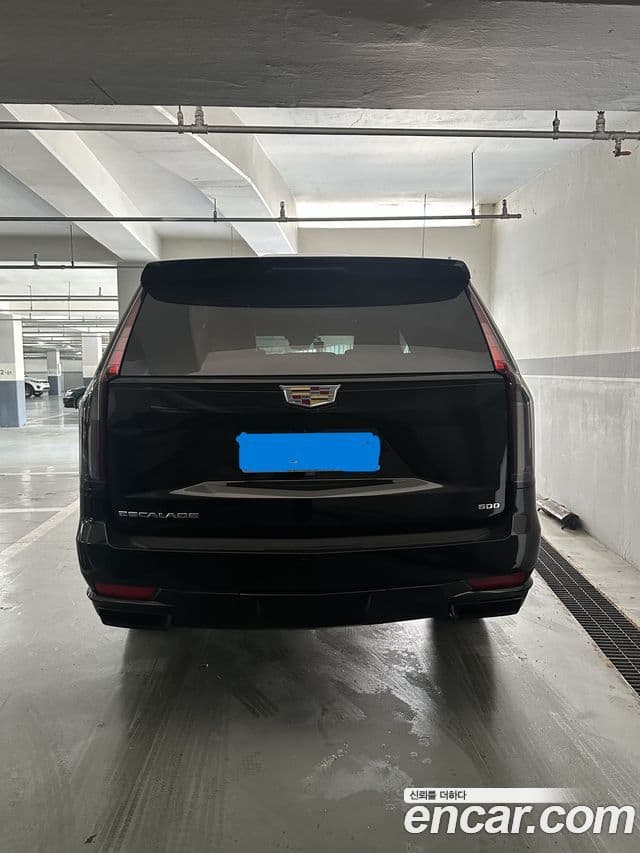 Cadillac Escalade 5세대 ESV Sport Platinum, 2023 все фото