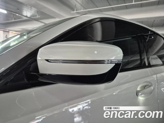 BMW 3시리즈 (G20), 2025 19