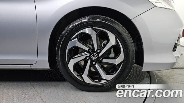 Honda 올뉴어코드 9세대, 2017 все фото