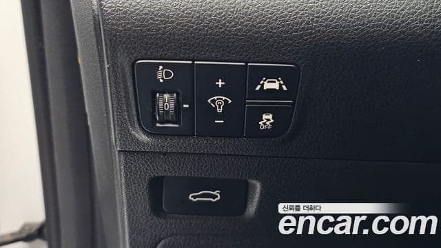 Kia K5 3세대 Standard, 2020 16
