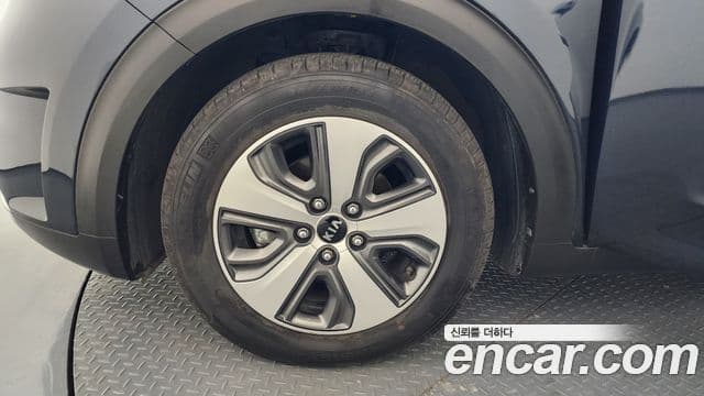 Kia Niro Prestige, 2018 все фото