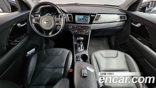 Kia Niro Prestige, 2018 7