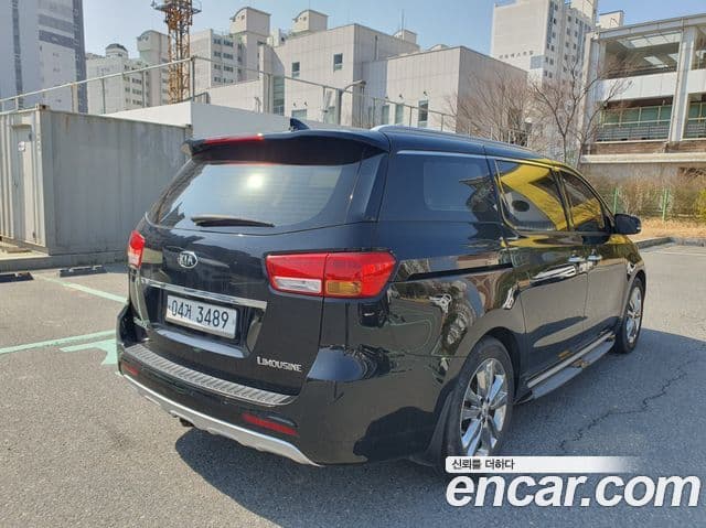 Kia All New Carnival VIP, 2018 7