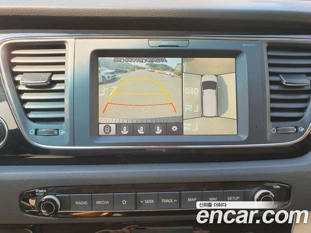 Kia All New Carnival VIP, 2018 13