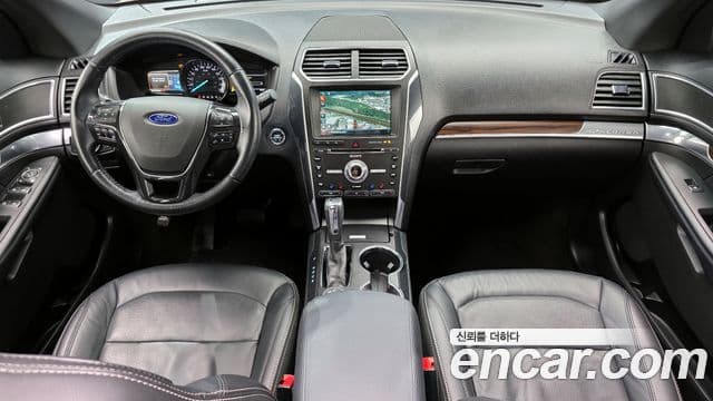 Ford Explorer 5세대, 2017 7