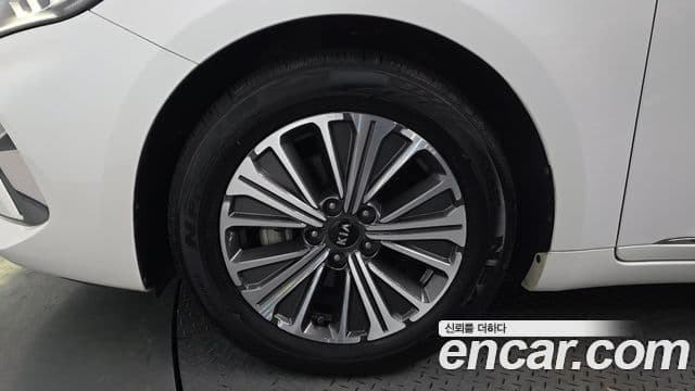 Kia K7 Premier гибрид Prestige, 2020 все фото