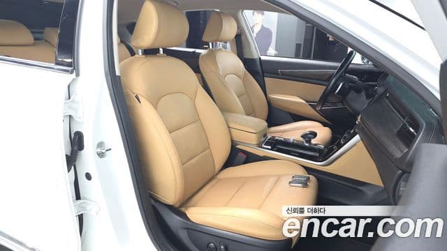 Kia K7 Premier гибрид Prestige, 2020 10