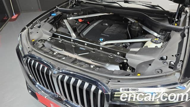 BMW X7 (G07) xDrive 40i Design Pure Excellence 6인승, 2022 6
