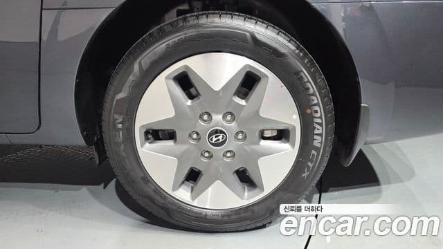 Hyundai Staria Modern, 2025 все фото