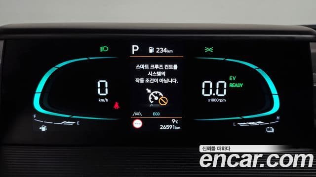 Hyundai Staria Modern, 2025 8