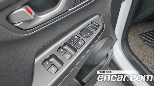 Hyundai Kona Premium, 2020 12