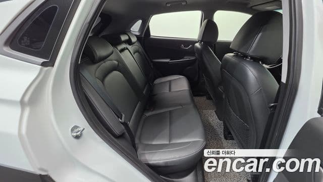 Hyundai Kona Premium, 2020 19