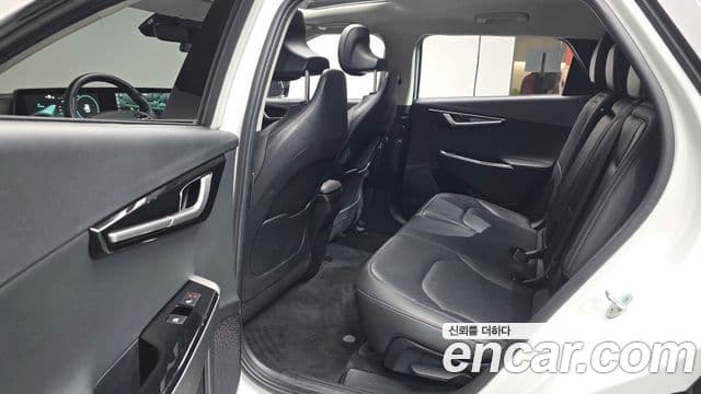 Kia EV6 Earth, 2022 12