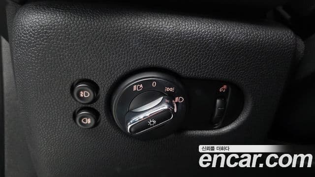 Mini Cooper 3세대, 2020 15