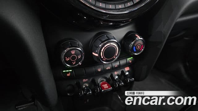 Mini Cooper 3세대, 2020 19