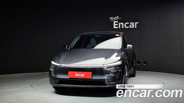 Tesla модель Y, 2025 3