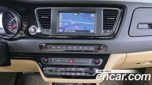 Kia The / новый New Carnival Prestige High Roof, 2019 16